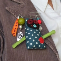 Broche Zanimo marine