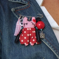 Broche Zanimo rose
