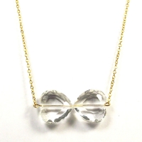 Collier coeurs cristal en noeud papillon plaqu� or