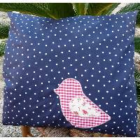 Coussin bleu imprim� � pois
