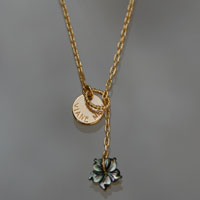 Collier Cheyenne fleur de nacre Collier Cheyenne fleur de nacre