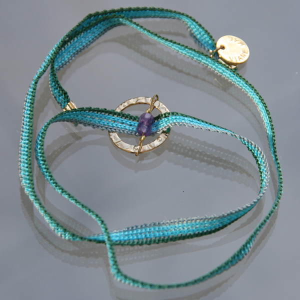Bracelet Feel'in colors or améthyste-rayé bleu Bracelet Feel'in colors or améthyste-rayé bleu