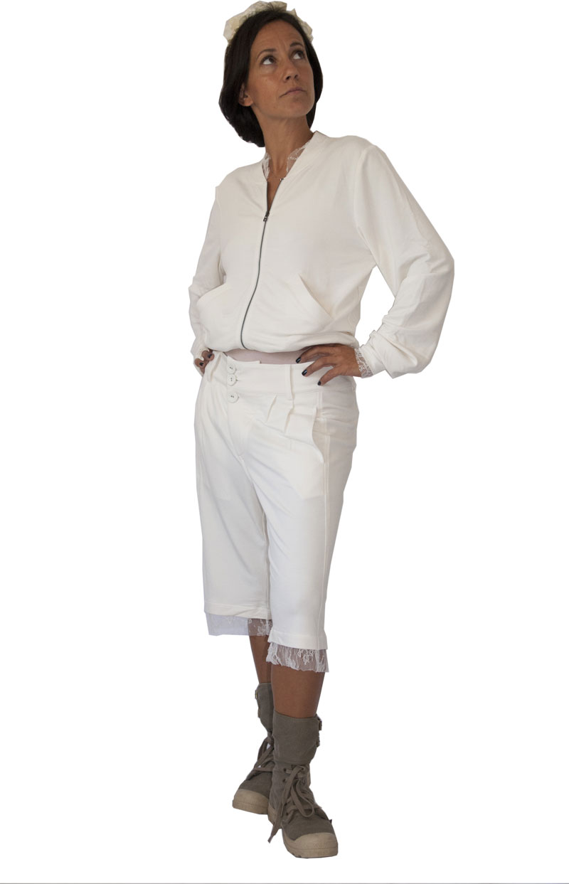 Bermuda Berlingot Chantilly Collection Sweety Bermuda Berlingot Chantilly Collection Sweety